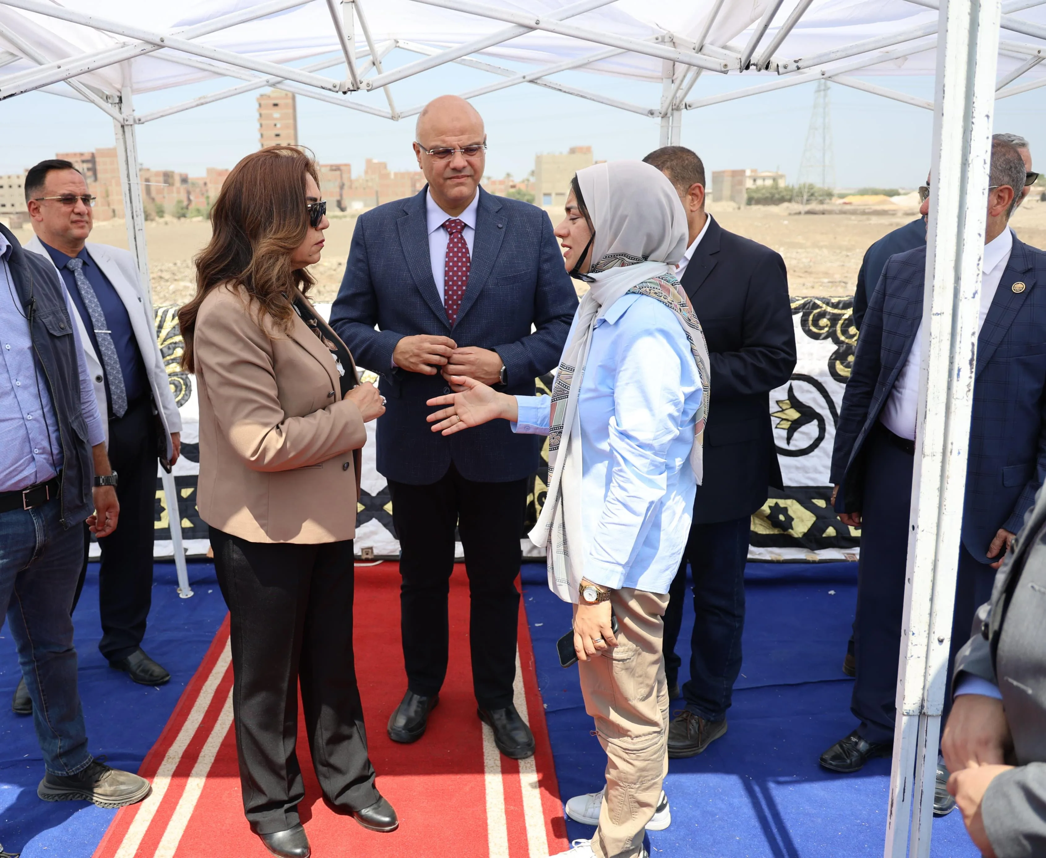 القضاء على 675 ألف طن تراكمات تاريخية أسفل محور العصار والدائري بالقليوبية القضاء على 675 ألف طن تراكمات تاريخية أسفل محور العصار والدائري بالقليوبية