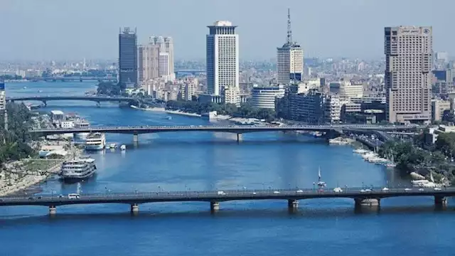 منخفض جوي يعيد الأجواء المعتدلة ويخفض الحرارة تدريجيًا ابتداءً من الغد منخفض جوي يعيد الأجواء المعتدلة ويخفض الحرارة تدريجيًا ابتداءً من الغد