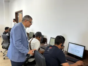 جامعة بنها الأهلية تتفقد اختبارات القبول وتطبيق التحول الرقمي لضمان الشفافية