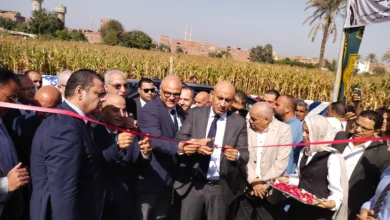 وزير التعليم ومحافظ القليوبية يفتتحان مدرستين جديدتين بكوم الأطرون - صور
