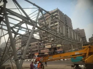 كوبري مشاة جديد بمحور العصار في القليوبية لخدمة الطلاب وتعزيز السلامة المرورية