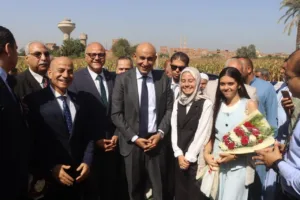 وزير التعليم ومحافظ القليوبية يفتتحان 5 مدارس جديدة استعدادًا للعام الدراسي - صور