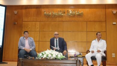 محافظ القليوبية: استرداد أراضي الدولة من غير الجادين وتسهيلات لإنهاء ملف التقنين بنسبة 100% محافظ القليوبية: استرداد أراضي الدولة من غير الجادين وتسهيلات لإنهاء ملف التقنين بنسبة 100%