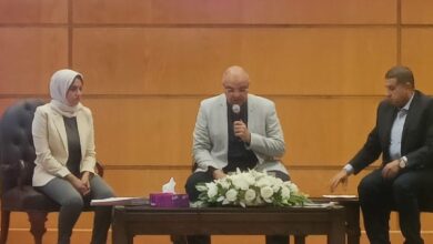 محافظ القليوبية يعلن برنامج زمني لإنهاء أعمال لجان بدائل الإيجار القديم محافظ القليوبية يعلن برنامج زمني لإنهاء أعمال لجان بدائل الإيجار القديم