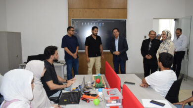 رئيس جامعة بنها يتابع التدريب الصيفي للطلاب بمركز إبداع مصر الرقمية
