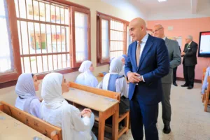 انطلاقة مميزة للعام الدراسي الجديد بالقليوبية وزير التعليم: بناء الإنسان يبدأ من المدرسة.. والمحافظ: التعليم هو استثمار في المستقبل