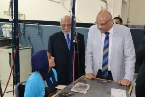 محافظ القليوبية يتفقد مدرسة إيجيبت جولد ويشيد بربط التعليم بسوق العمل
