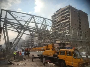 كوبري مشاة جديد بمحور العصار في القليوبية لخدمة الطلاب وتعزيز السلامة المرورية