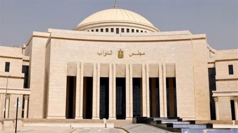 سباق برلماني ساخن في القليوبية.. 72 مرشحًا يتنافسون على 16 مقعدًا فرديًا بعد استبعاد 6 وتنازل اثنين