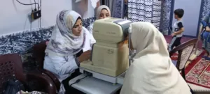 جامعة بنها تواصل مبادرة "لمسة وفاء" لرعاية كبار السن بشبرا الخيمة: الكشف على 103 حالة وصرف العلاج مجانًا