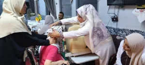 جامعة بنها تواصل مبادرة "لمسة وفاء" لرعاية كبار السن بشبرا الخيمة: الكشف على 103 حالة وصرف العلاج مجانًا