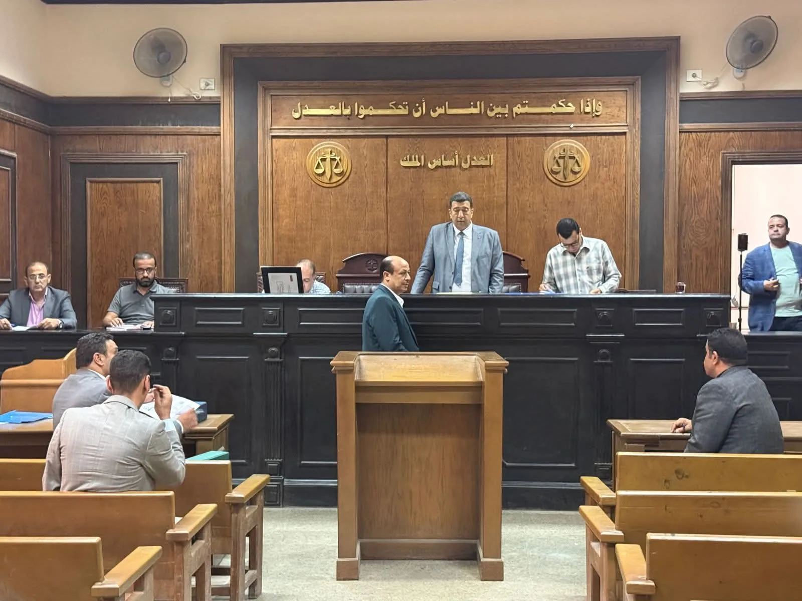 بنها تواصل استقبال المرشحين لانتخابات مجلس النواب وسط هدوء وانتظام في الإجراءات وارتفاع عدد المتقدمين إلى 56 مرشحًا