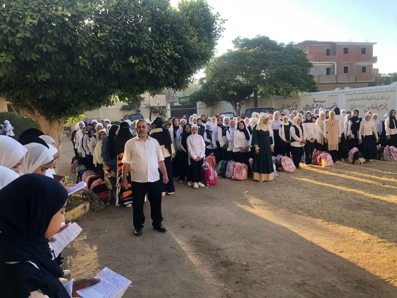 مدير تعليم القليوبية يجري جولات مفاجئة بمدارس إدارة بنها التعليمية