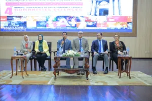 محافظ القليوبية ورئيس جامعة بنها يفتتحان المؤتمر السنوي الرابع للدراسات العليا للعلوم الإنسانية