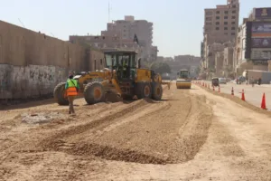 محافظ القليوبية يتابع أعمال تطوير شارع "بهتيم إسكو" بشرق شبرا الخيمة