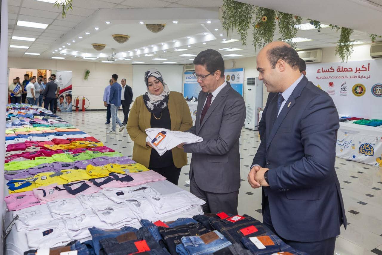 "دكان الفرحة".. مبادرة الأمل التي تفتح أبواب السعادة في جامعة بنها "دكان الفرحة".. مبادرة الأمل التي تفتح أبواب السعادة في جامعة بنها