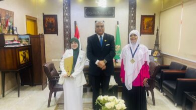 بسملة وتغريد.. فخر القليوبية يتألقان عربياً في تحدي القراءة ومدير التعليم يكرمهما تقديراً للتميز والإصرار بسملة وتغريد.. فخر القليوبية يتألقان عربياً في تحدي القراءة ومدير التعليم يكرمهما تقديراً للتميز والإصرار