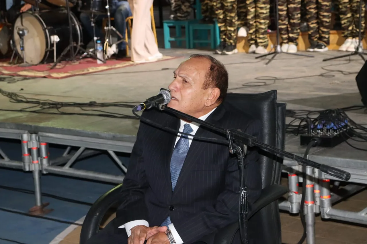 القارئ الطبيب أحمد نعينع.. الصوت الملائكي الذي صدح في سماء شبان بنها القارئ الطبيب أحمد نعينع.. الصوت الملائكي الذي صدح في سماء شبان بنها