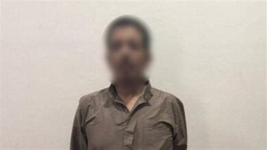 تأديب يتحول إلى جريمة.. ضبط عامل اعتدى على ابنة شقيقه وأصابها بجروح خطيرة في القليوبية تأديب يتحول إلى جريمة.. ضبط عامل اعتدى على ابنة شقيقه وأصابها بجروح خطيرة في القليوبية