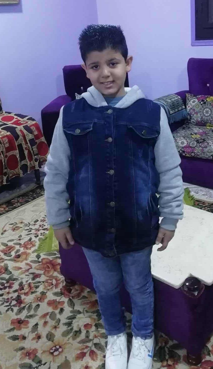 طفل من بنها يُعيد الأمل في القيم النبيلة.. أعاد خاتمًا ذهبيًا لصاحبته ورفض مكافأة قائلًا: الأمانة أغلى من الذهب
