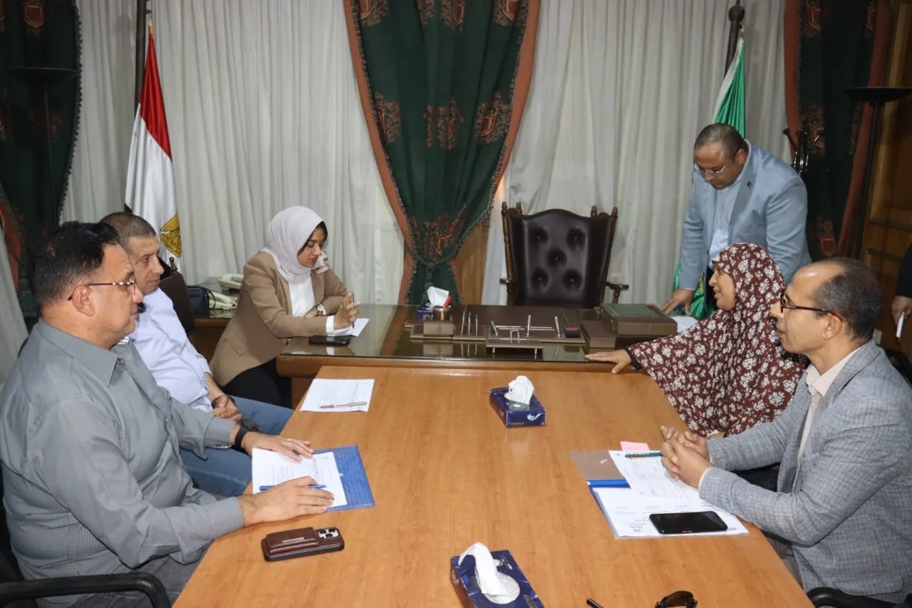 كارت الخدمات المتكاملة وتوفير فرص عمل ، ابرز مطالب المواطنيين في  اللقاء الجماهيري الأسبوعي بالقليوبية 