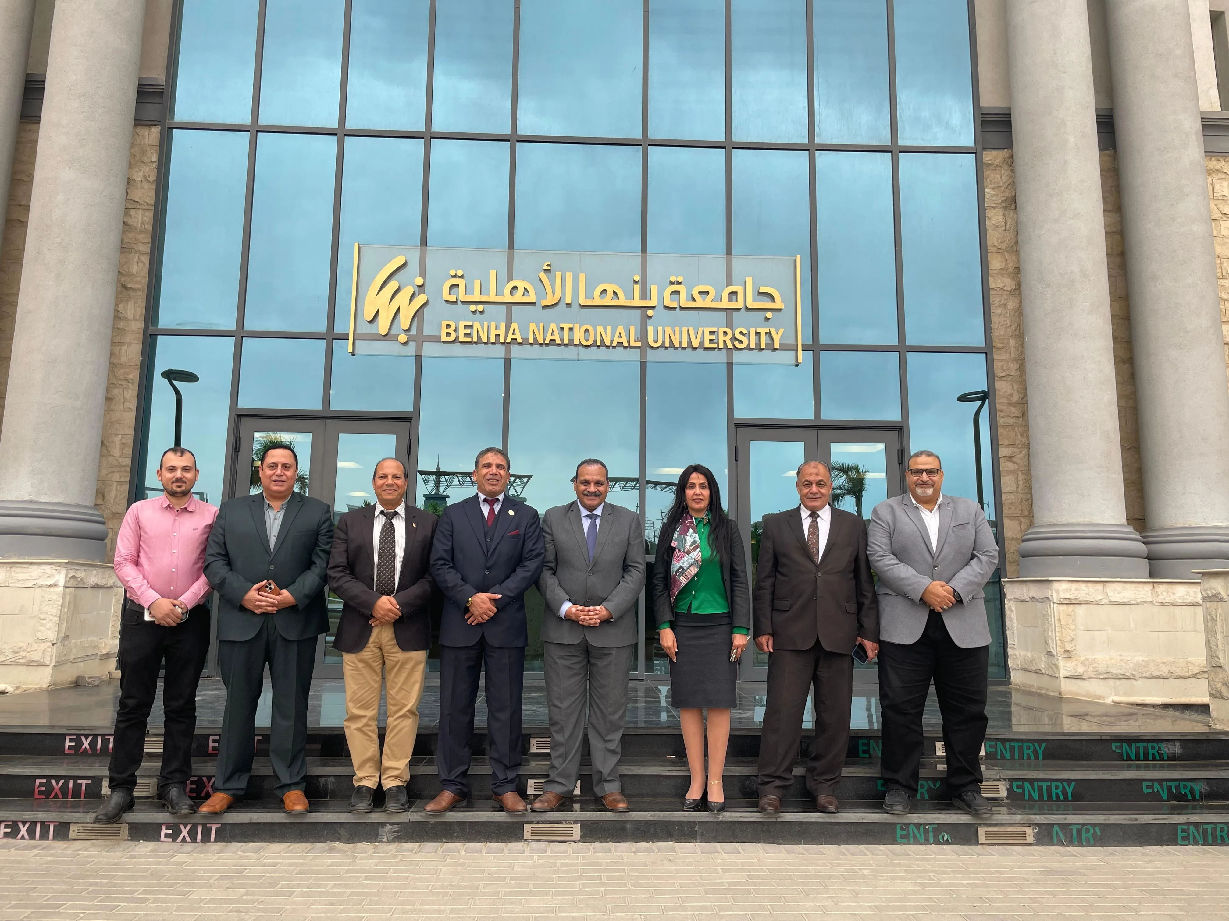 رئيس جامعة بنها الأهلية يستقبل وفداً من جامعة العرب للعلوم الطبية والتكنولوجيا بدولة ليبيا