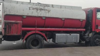 محافظ القليوبية يتابع ضبط 2.5 طن زيت طعام مجهول المصدر بشرق شبرا الخيمة ويؤكد: لا تهاون مع المتلاعبين بصحة المواطنين محافظ القليوبية يتابع ضبط 2.5 طن زيت طعام مجهول المصدر بشرق شبرا الخيمة ويؤكد: لا تهاون مع المتلاعبين بصحة المواطنين