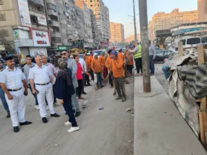 بتوجيهات المحافظ.. نائبة القليوبية تشن حملة مكبرة لإزالة الإشغالات وتحسين الشوارع بشبرا الخيمة