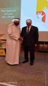 مجمع مدارس الشبان الخاصة ببنها يخطو نحو العالمية من دبي