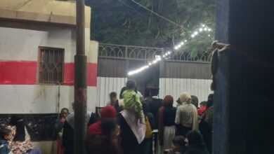توافد المواطنين على لجان الاقتراع في الفترة المسائية بانتخابات مجلس النواب توافد المواطنين على لجان الاقتراع في الفترة المسائية بانتخابات مجلس النواب