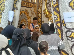 جامعة بنها ومؤسسة حياة كريمة تنظمان قوافل طبية وتوعوية بقرية الجلاتمة