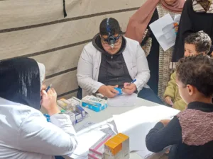 جامعة بنها ومؤسسة حياة كريمة تنظمان قوافل طبية وتوعوية بقرية الجلاتمة