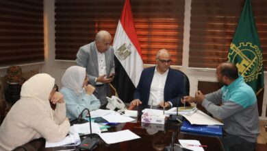 محافظ القليوبية يلتقي المواطنين ببنها ويحقق استجابات فورية لقضايا إنسانية وخدمية