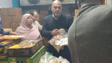 ضبط طن ونصف استربس دواجن وبسطرمة مجهولة المصدر في حي شرق شبرا الخيمة