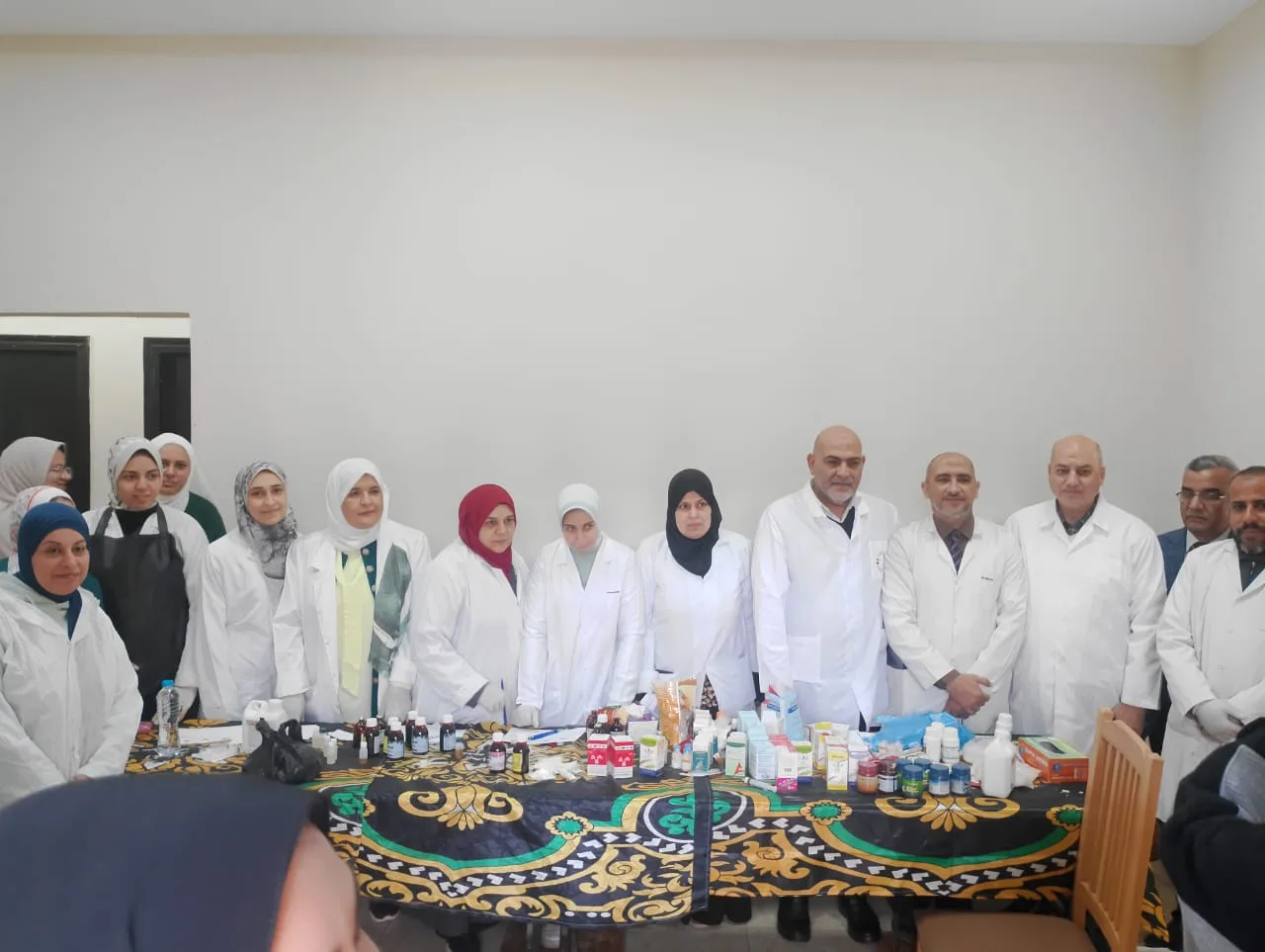 جامعة بنها تنظم قافلة بيطرية مجانية بقرية نوي بشبين القناطر جامعة بنها تنظم قافلة بيطرية مجانية بقرية نوي بشبين القناطر
