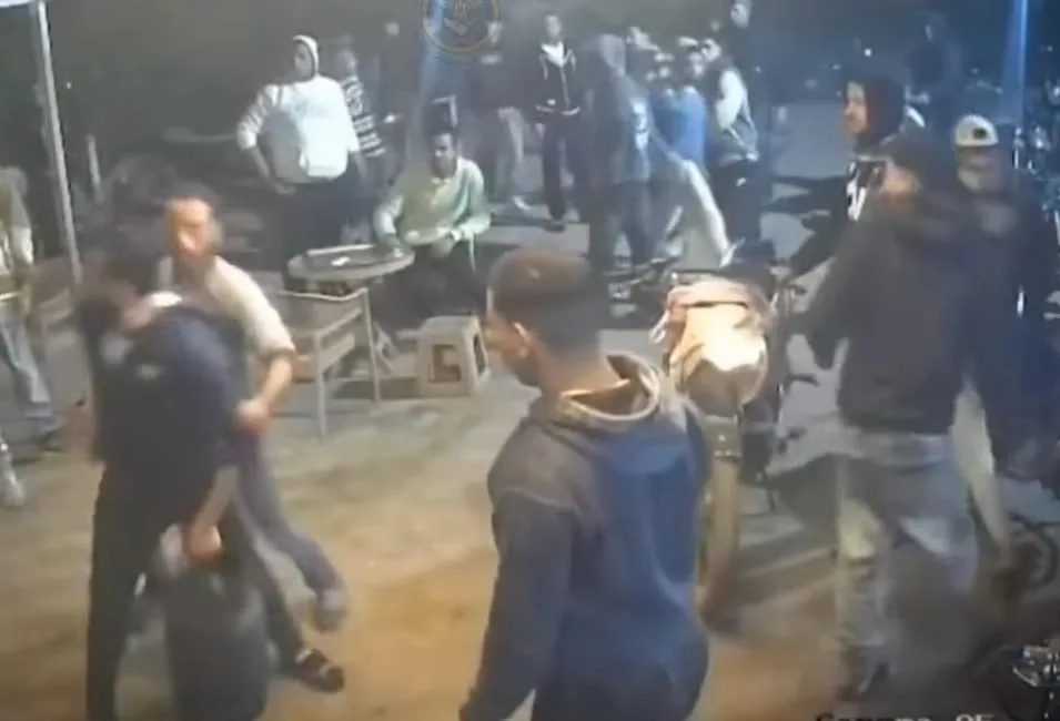 القليوبية: حبس 4 أشخاص اقتحموا مقهى بطوخ بأنبوبة غاز لترويع الزبائن 4 أيام