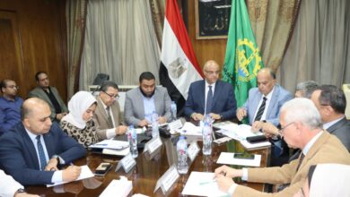 محافظ القليوبية يبحث تطوير منظومة النظافة بشبرا الخيمة والخصوص محافظ القليوبية يبحث تطوير منظومة النظافة بشبرا الخيمة والخصوص