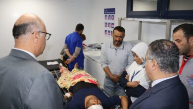 محافظ القليوبية يطمئن على مصابي انهيار الشدة الخشبية بكفر الجزار - صور محافظ القليوبية يطمئن على مصابي انهيار الشدة الخشبية بكفر الجزار - صور