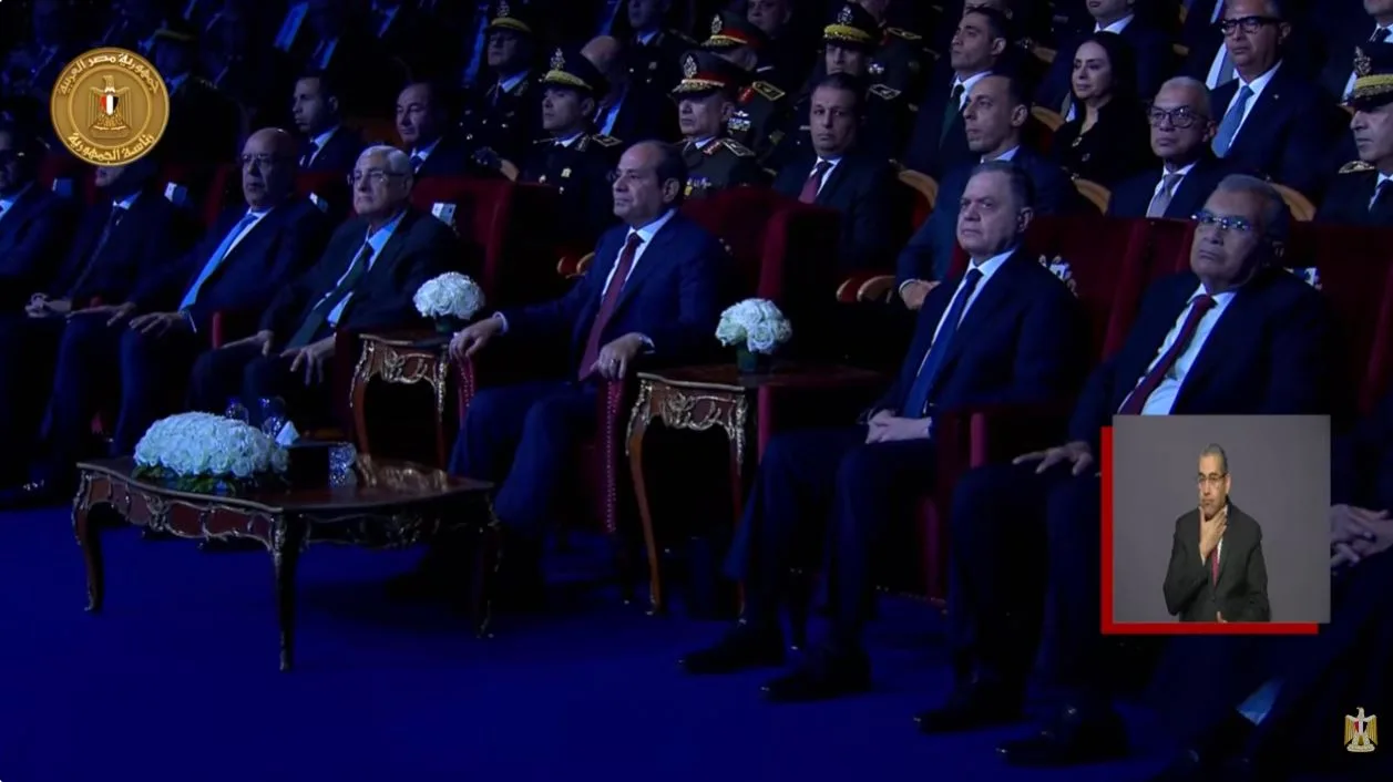 السيسي: الاصطفاف الأمني لحماية مصر وشعبها وليس دفاعًا عن نظام أو أشخاص