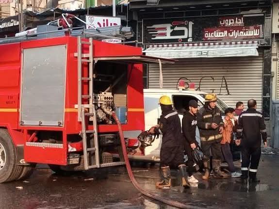 الحماية المدنية تسيطر على حريق بمحل ملابس بجوار مترو شبرا الخيمة