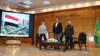 محافظ القليوبية يترأس اجتماع المجلس التنفيذي لمتابعة المشروعات والخدمات بكافة القطاعات محافظ القليوبية يترأس اجتماع المجلس التنفيذي لمتابعة المشروعات والخدمات بكافة القطاعات