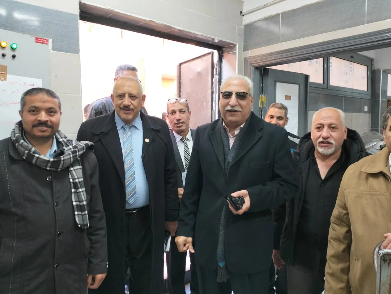 مدير تعليم القليوبية يتفقد المطبعة السرية ويتابع انطلاق توزيع أسئلة امتحانات الشهادة الإعدادية مدير تعليم القليوبية يتفقد المطبعة السرية ويتابع انطلاق توزيع أسئلة امتحانات الشهادة الإعدادية