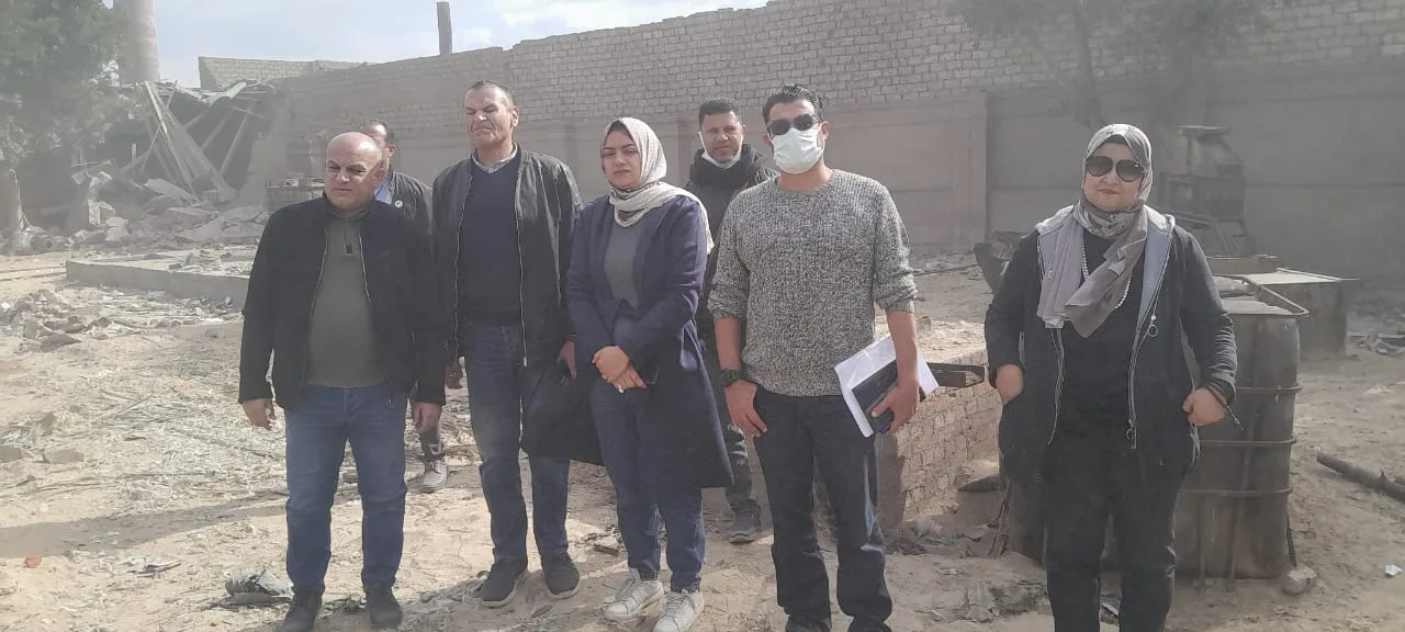 القليوبية تحسم أزمة مصانع الريش في أبو زعبل: إزالة وهدم المصانع المخالفة لحماية صحة المواطنين القليوبية تحسم أزمة مصانع الريش في أبو زعبل: إزالة وهدم المصانع المخالفة لحماية صحة المواطنين