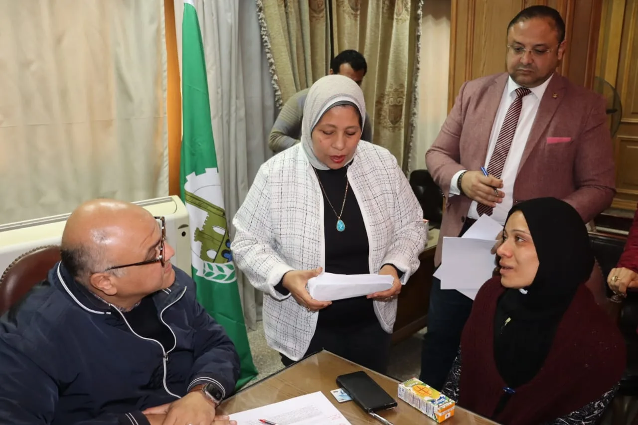 محافظ القليوبية بالخانكة: قرارات عاجلة لحل مشكلات المواطنين ودعم الفئات الأكثر احتياجًا