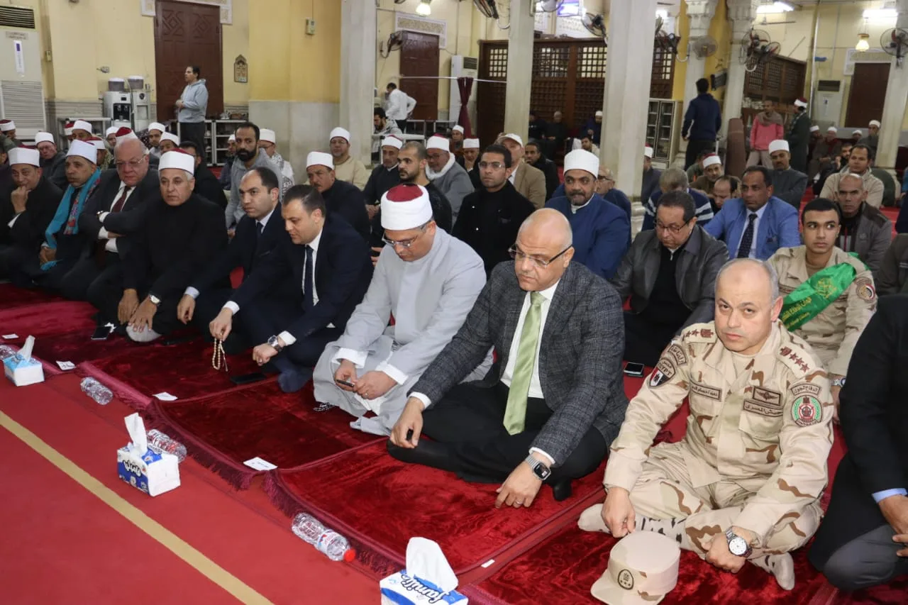 محافظ القليوبية يشهد احتفالية ذكرى ليلة النصف من شعبان بمسجد ناصر ببنها