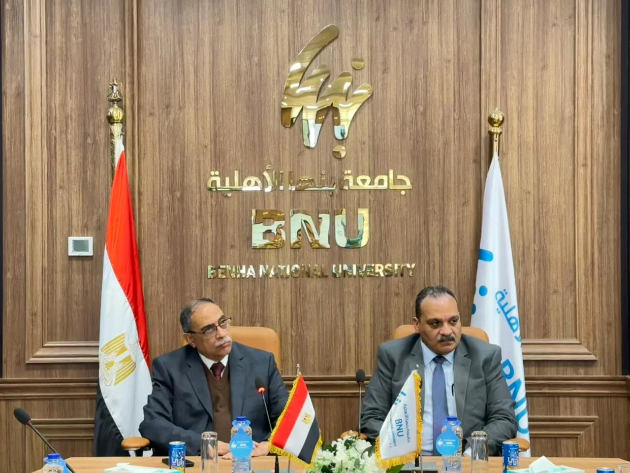 رئيس جامعة بنها الأهلية يستقبل رئيس مجلس إدارة شركة وادي النيل لبحث الموقف التنفيذي لمشروع نظام ERP رئيس جامعة بنها الأهلية يستقبل رئيس مجلس إدارة شركة وادي النيل لبحث الموقف التنفيذي لمشروع نظام ERP