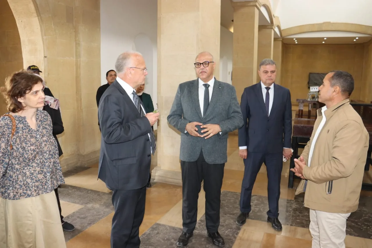 محافظ القليوبية يصطحب سفير السويد في جولة بحدائق ومتاحف القناطر الخيرية محافظ القليوبية يصطحب سفير السويد في جولة بحدائق ومتاحف القناطر الخيرية