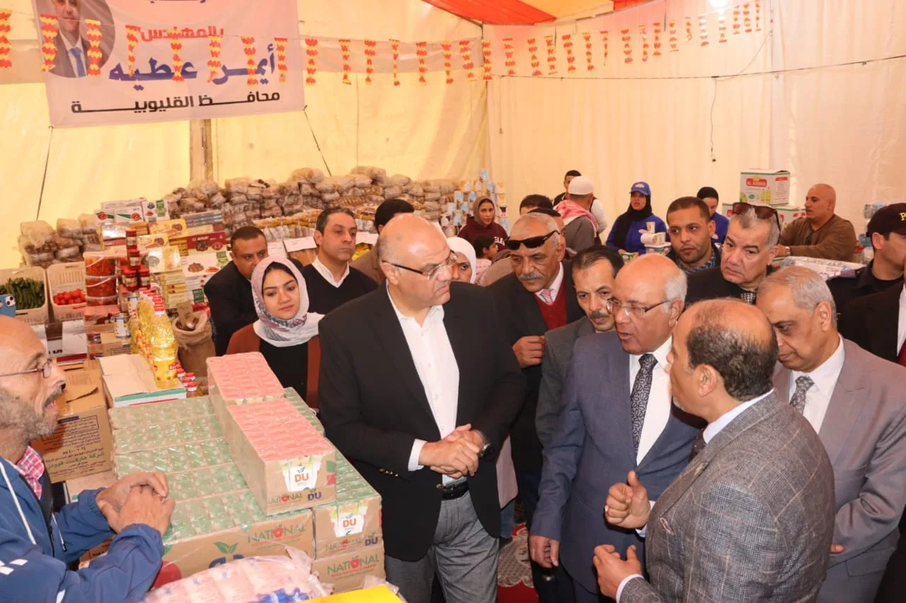 محافظ القليوبية يفتتح 3 معارض "أهلاً رمضان" بطوخ وشبرا الخيمة