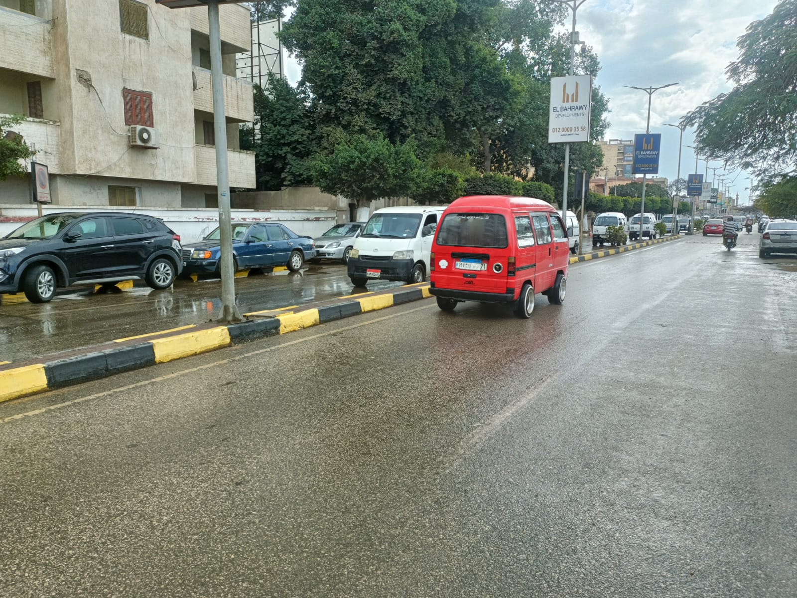 القليوبية تعلن حالة الطوارئ بسبب سقوط أمطار مفاجئة وانتشار فرق الطوارئ القليوبية تعلن حالة الطوارئ بسبب سقوط أمطار مفاجئة وانتشار فرق الطوارئ