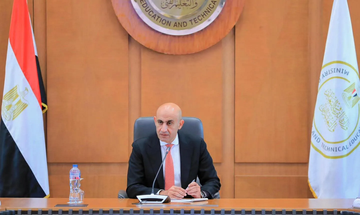 خلال ساعات تعليم القليوبية تحسم الجدل حول الدراسة يومي الاربعاء والخميس خلال ساعات تعليم القليوبية تحسم الجدل حول الدراسة يومي الاربعاء والخميس
